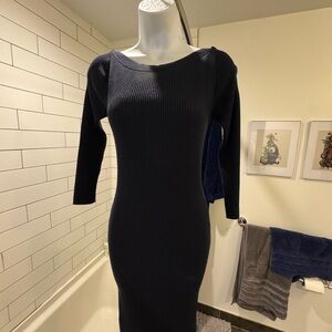 Elegant Dark Blue Ribbed Dress